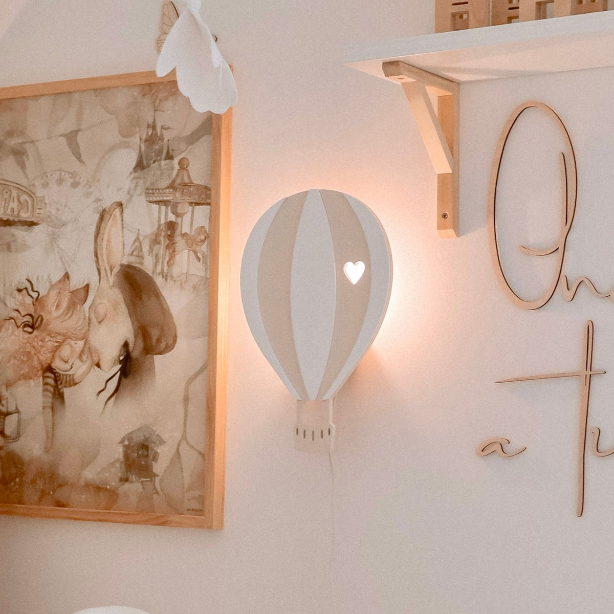 Hot Air Balloon Nursery Wall Lamp